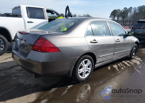 2006 Honda Accord 2.4 Ex из США, поврежденный, VIN 1HGCM56806A013783